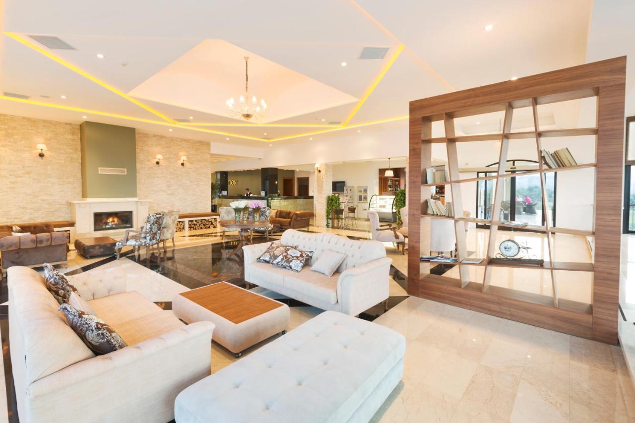 Korineum Golf & Beach Resort Agios Georgios  Ngoại thất bức ảnh