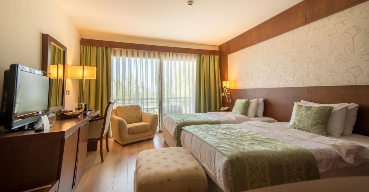 Korineum Golf & Beach Resort Agios Georgios  Ngoại thất bức ảnh