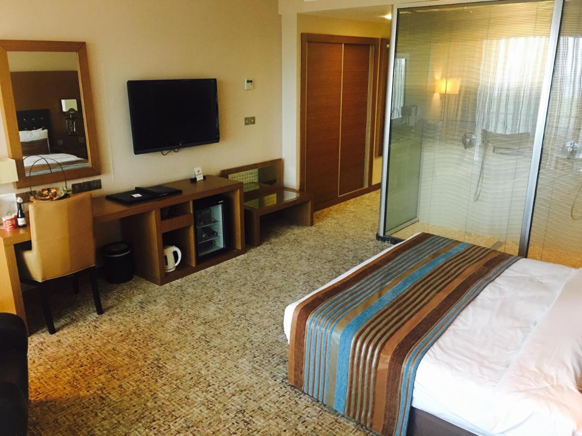 Korineum Golf & Beach Resort Agios Georgios  Ngoại thất bức ảnh