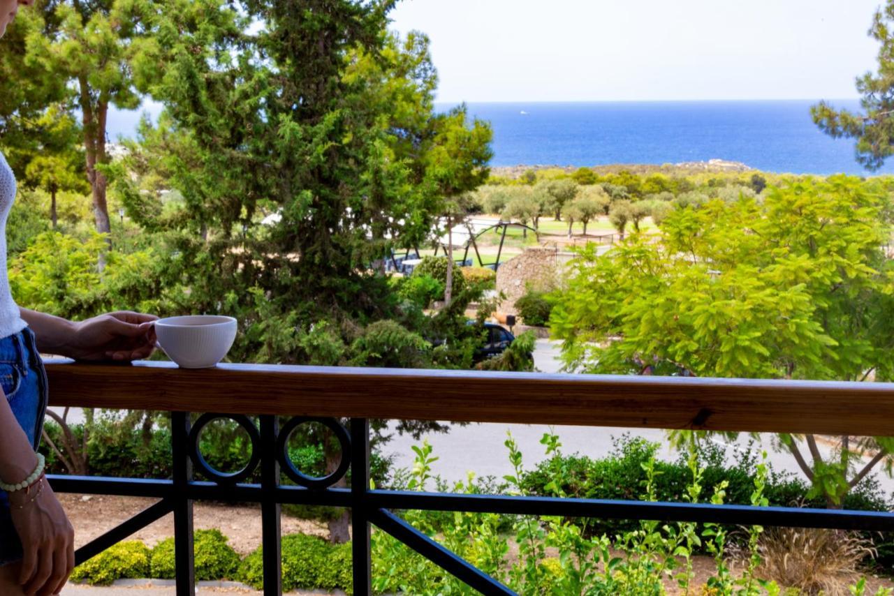 Korineum Golf & Beach Resort Agios Georgios  Ngoại thất bức ảnh